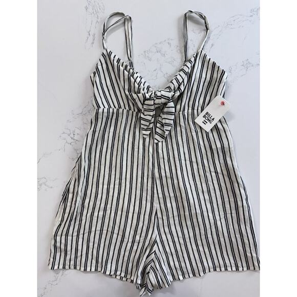 NWT Billabong Romper Tie-Front Med. Cream Black Striped Twist And Jump JNO9NBTW - Picture 2 of 15
